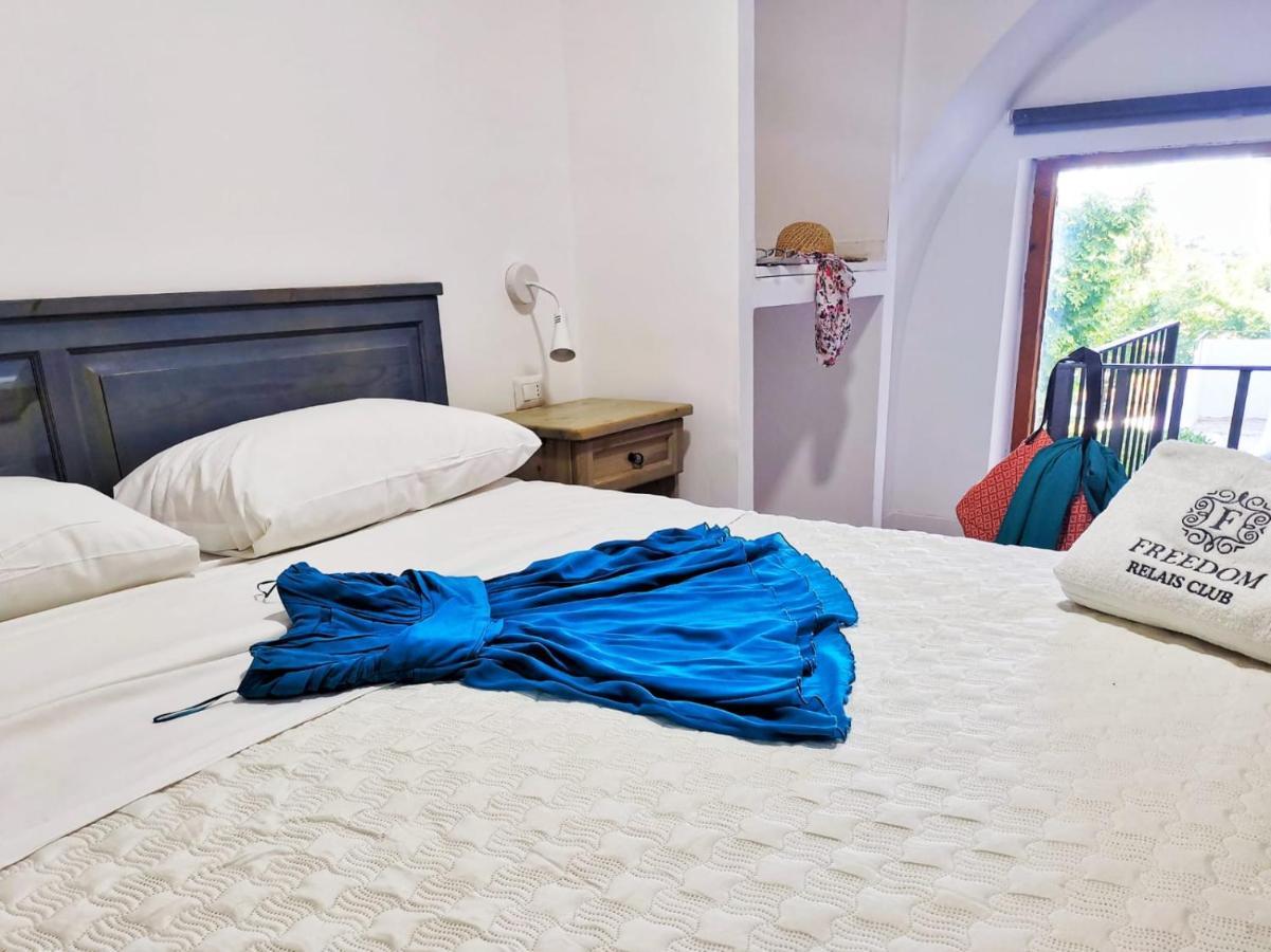 Relais Freedom Club Aparthotel Massa Lubrense Buitenkant foto